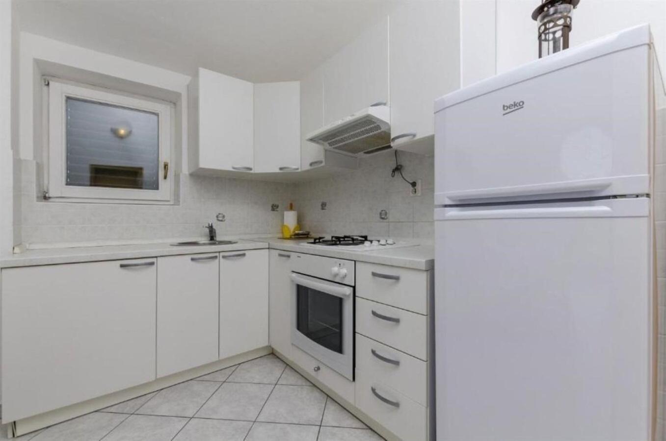 Apartments Mil - 80M From The Sea Sevid Exterior foto