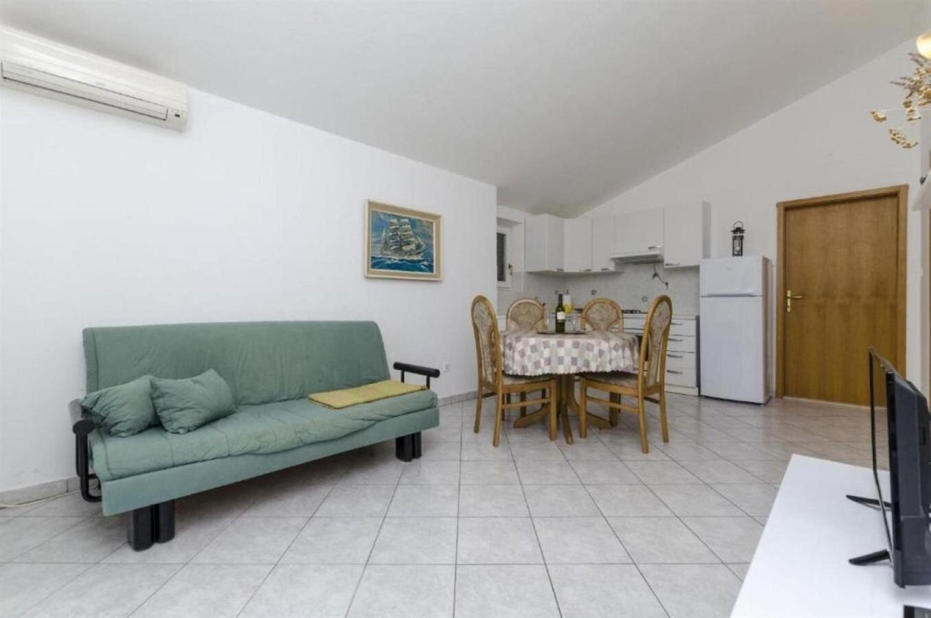 Apartments Mil - 80M From The Sea Sevid Exterior foto